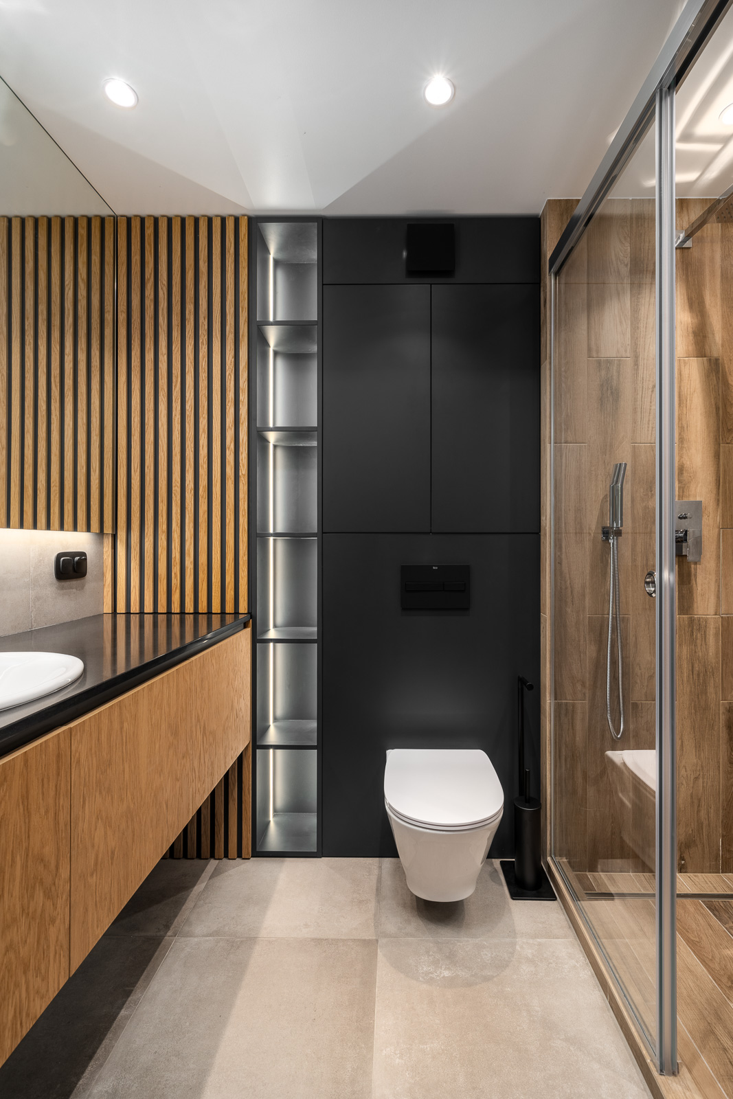 wood and gray intarior design by In studio